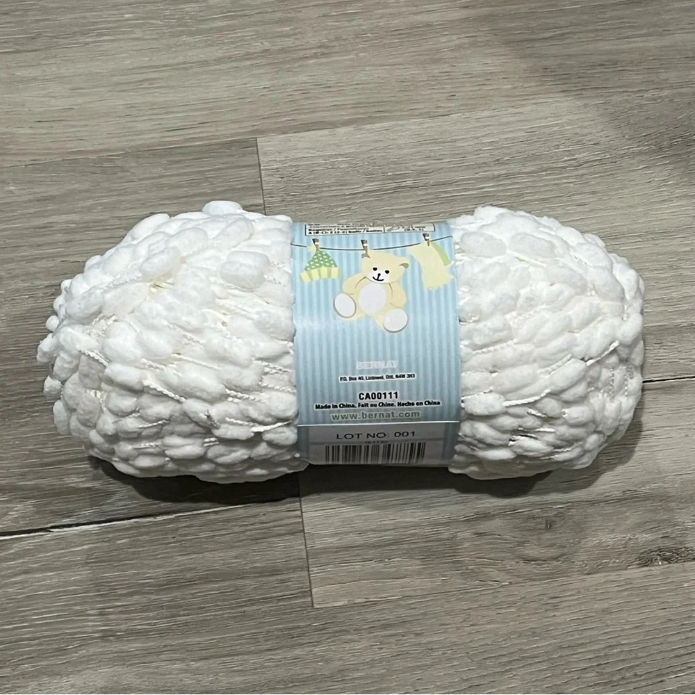 NWT Set of 3 Skeins Bernat Baby Pom Pom Yarn (3.5 oz each) White Bulky Weight #6